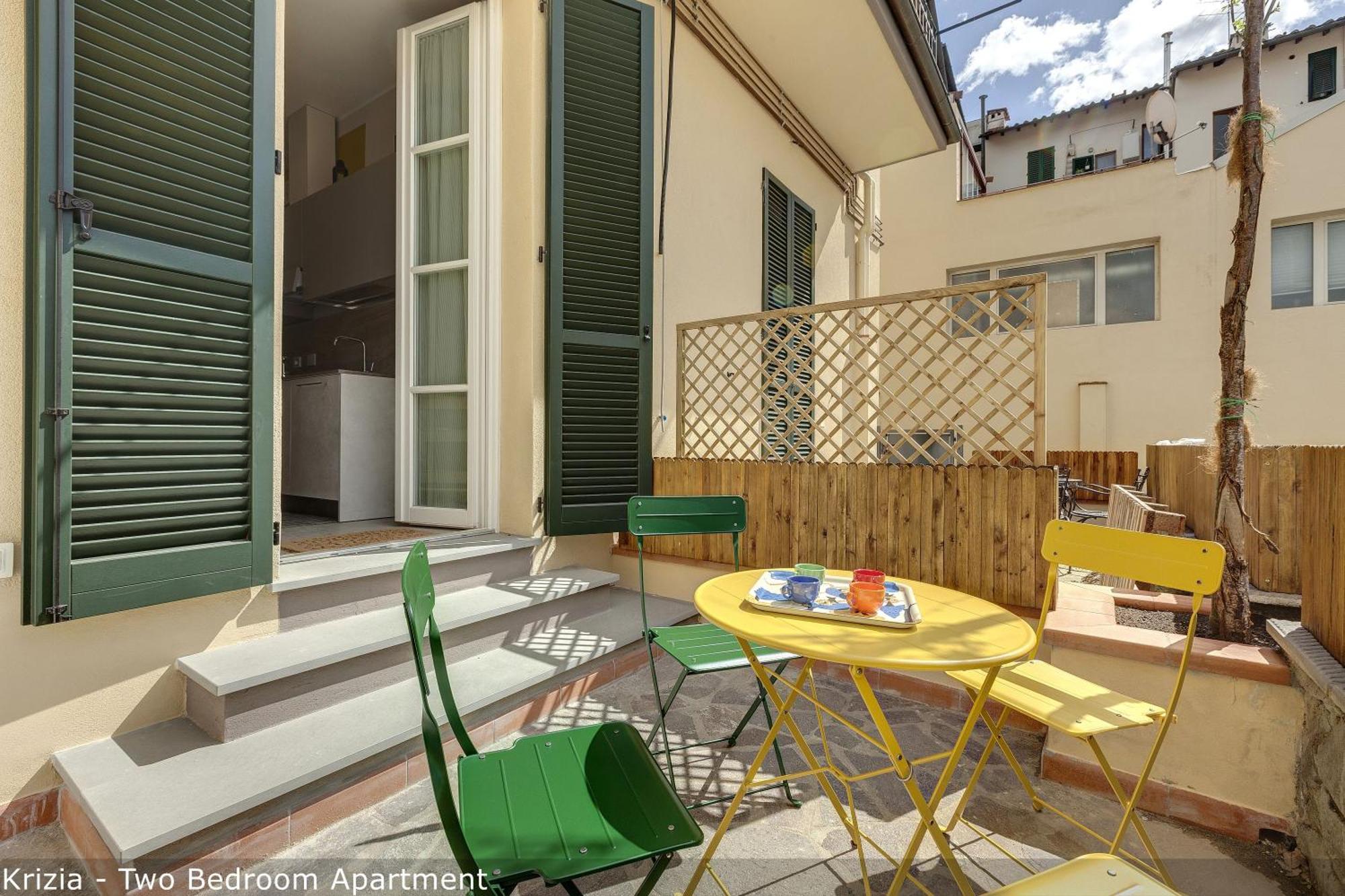 Bice & Krizia Apartments By Mamo Florenţa Exterior foto